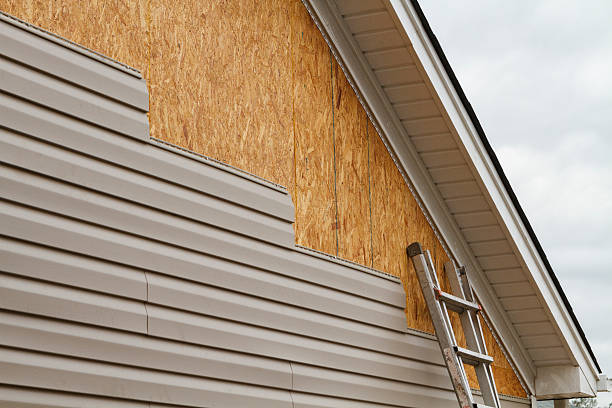 24/7 Emergency Siding Installation experts in Girard, OH